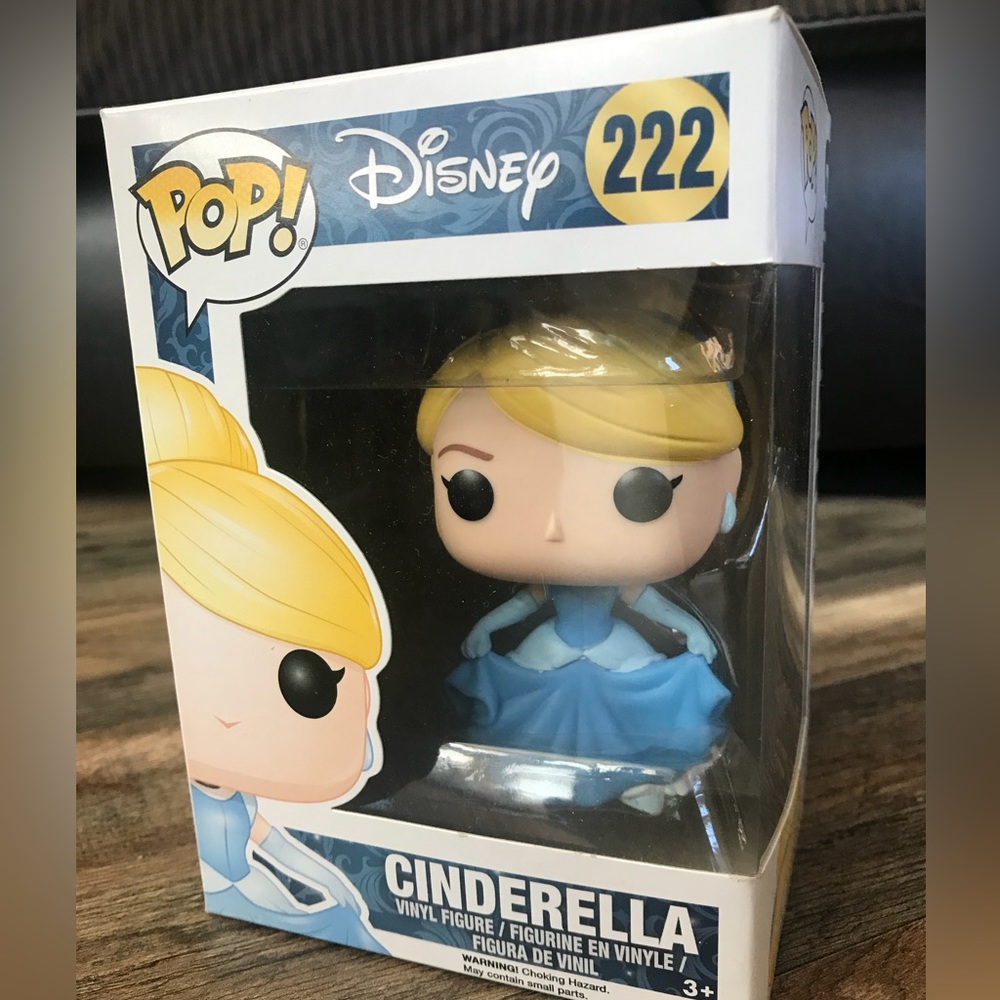 Disneys Cinderella Funko Pop! #222 New in Box